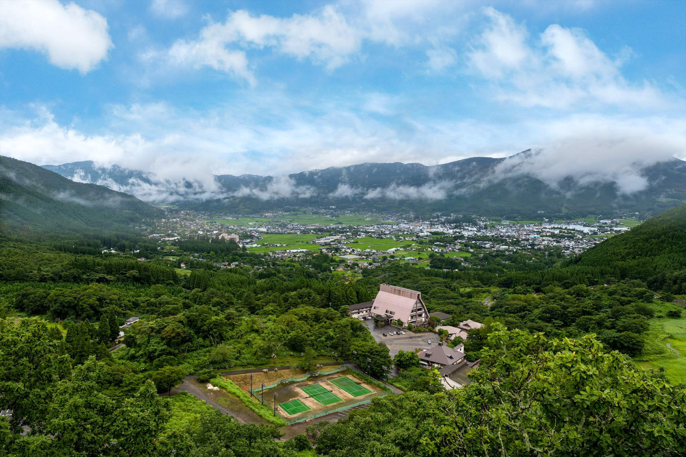 由布岳の風景